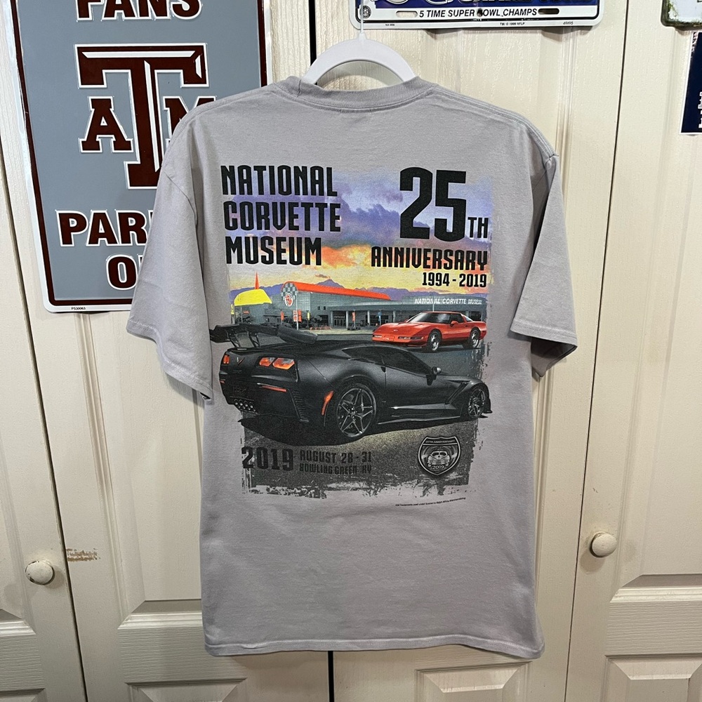National Corvette Museum Men’s T-shirt - Picture 3 of 8